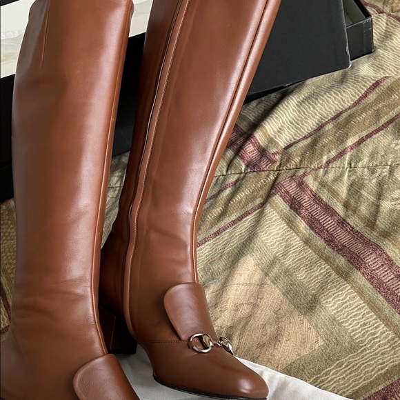Gucci Chestnut Leather Heeled Boots - Picture 2 of 7